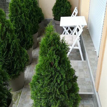 M4U Apartments Ni Exterior foto