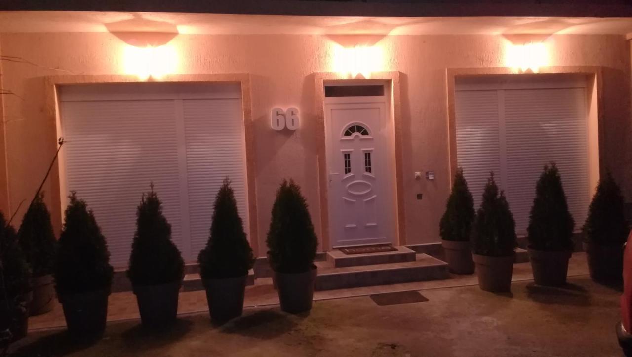 M4U Apartments Ni Exterior foto